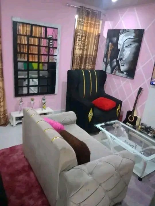 Appartement à louer à ngaliema macampagne, référence église kamanda