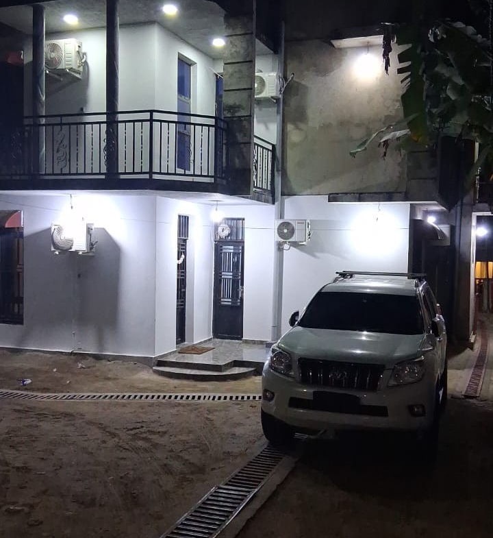 appartement à louer à ngaliema joli parc, référence des écuries