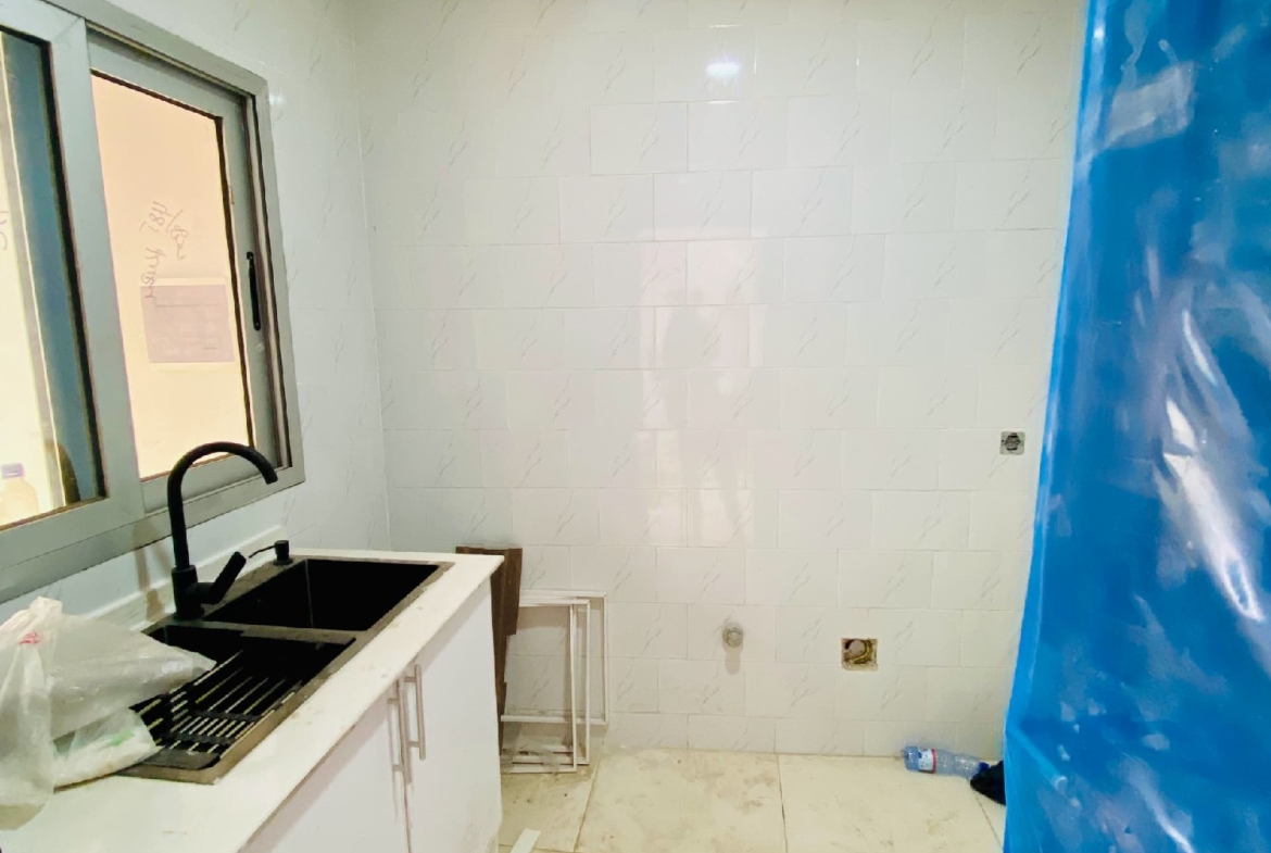 Appartements a louer  à ngaliema gramalic, référence la police
