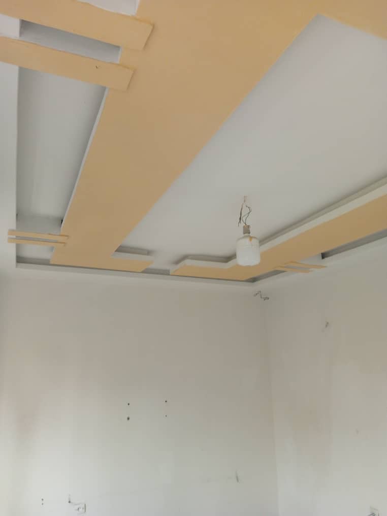 appartement à louer à ngaliema macampagne, référence Eglise kamanda