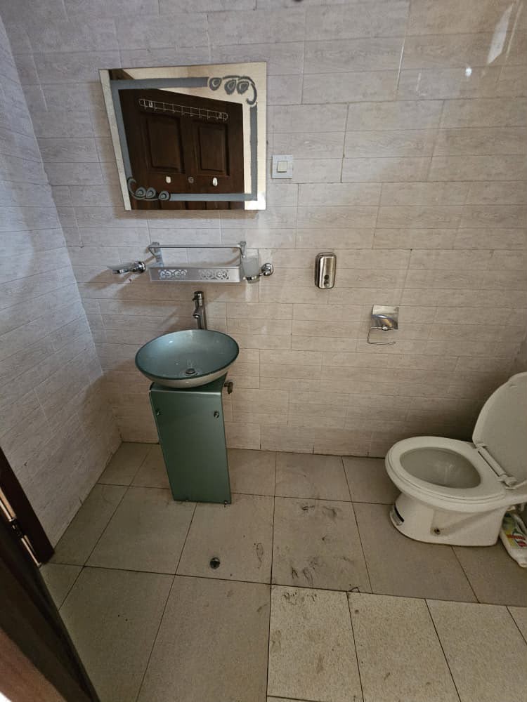 scaled_1000919640 Appartement à Louer – Macampagne, Kinshasa