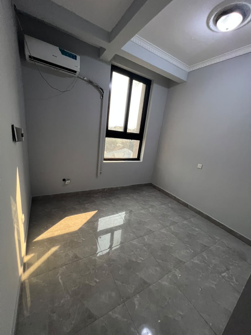 scaled_1000945473 Appartement à Louer – Kintambo, Kinshasa