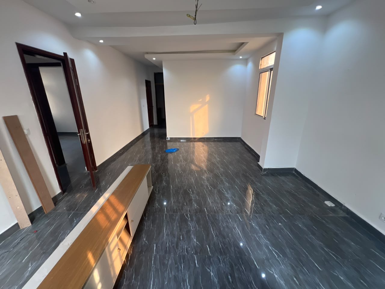 scaled_1000977203 Appartement à Louer – Kintambo, Kinshasa