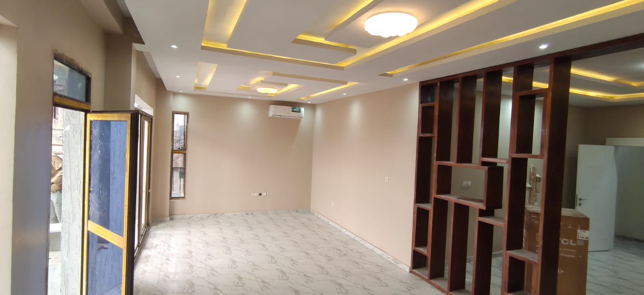 scaled_1000977659 Appartement à Louer – Lingwala, Kinshasa