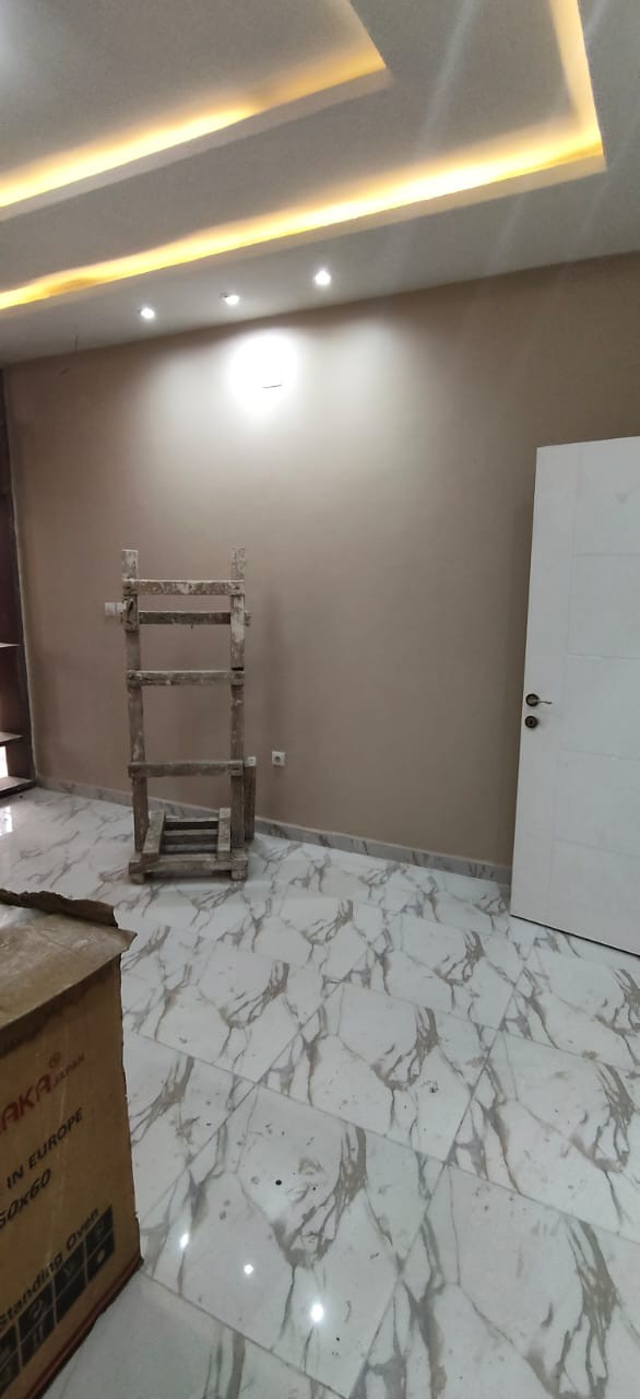 scaled_1000977663 Appartement à Louer – Lingwala, Kinshasa