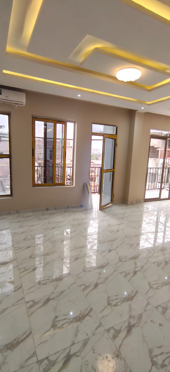 scaled_1000977672 Appartement à Louer – Lingwala, Kinshasa