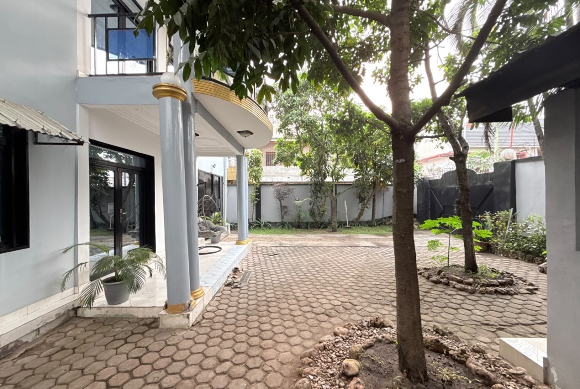Villa en location à Ngaliema macampagne