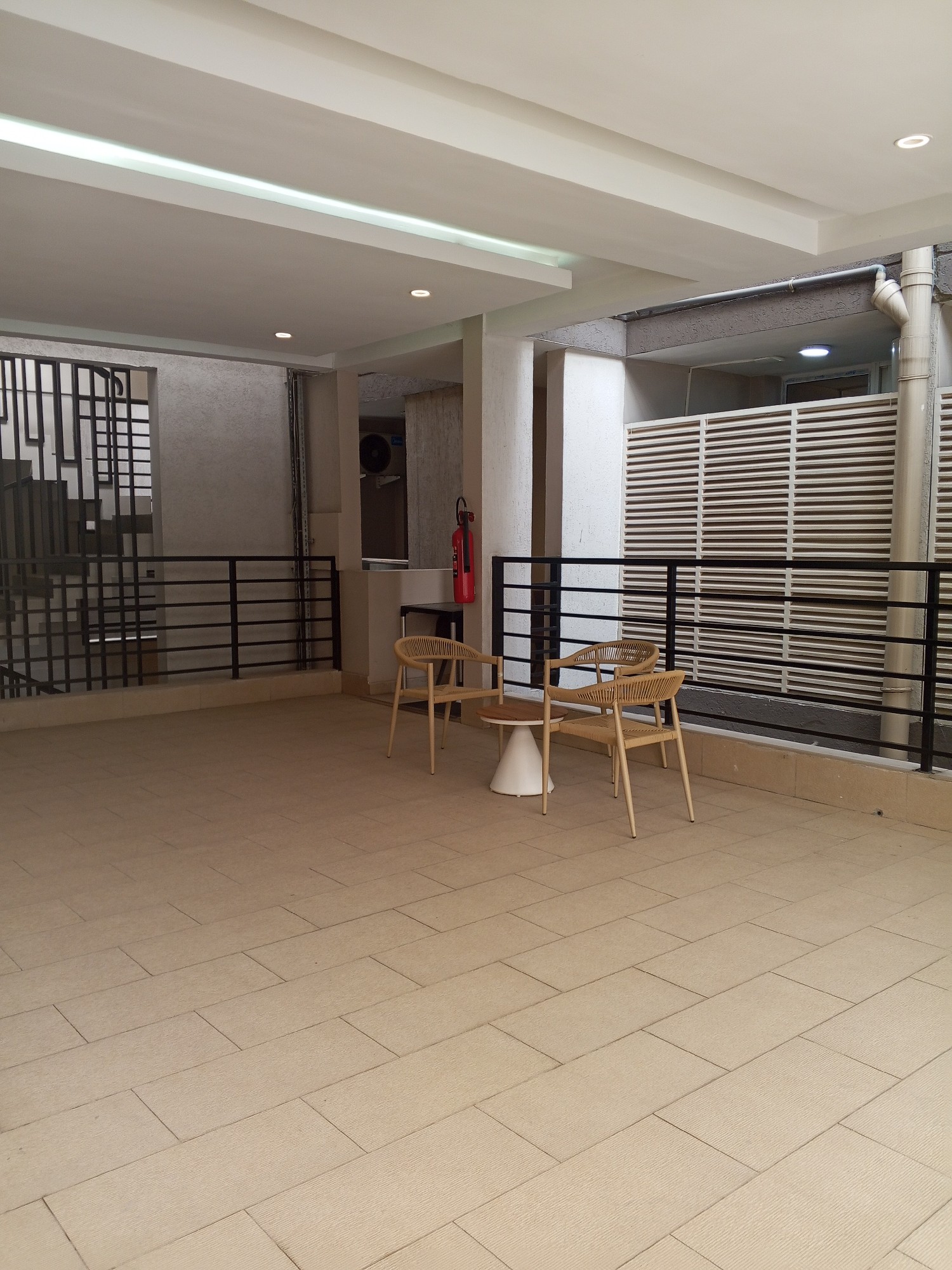 Appartement meublé en location à kintambo/ GB