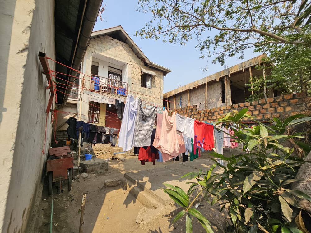 Parcelle de 20m/20m avenue 2 maison en vente à Ngaliema pigeon