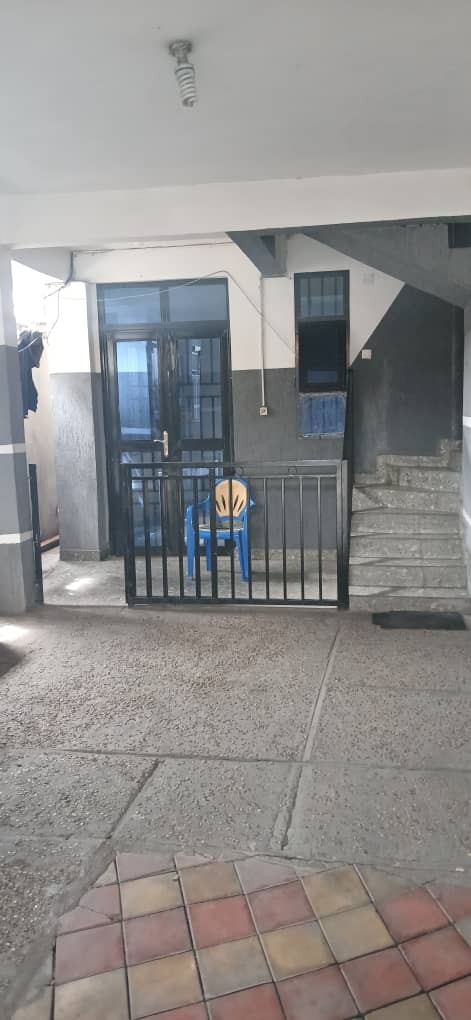 scaled_1001824464 Appartement à Louer – Kintambo, Kinshasa