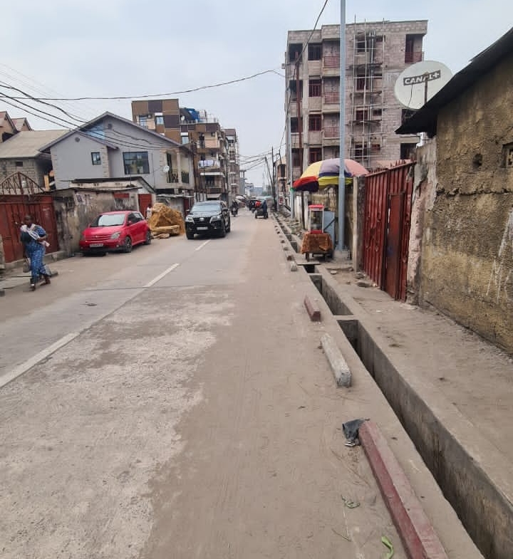 Parcelle-Terrain à Vendre – Lingwala, Kinshasa