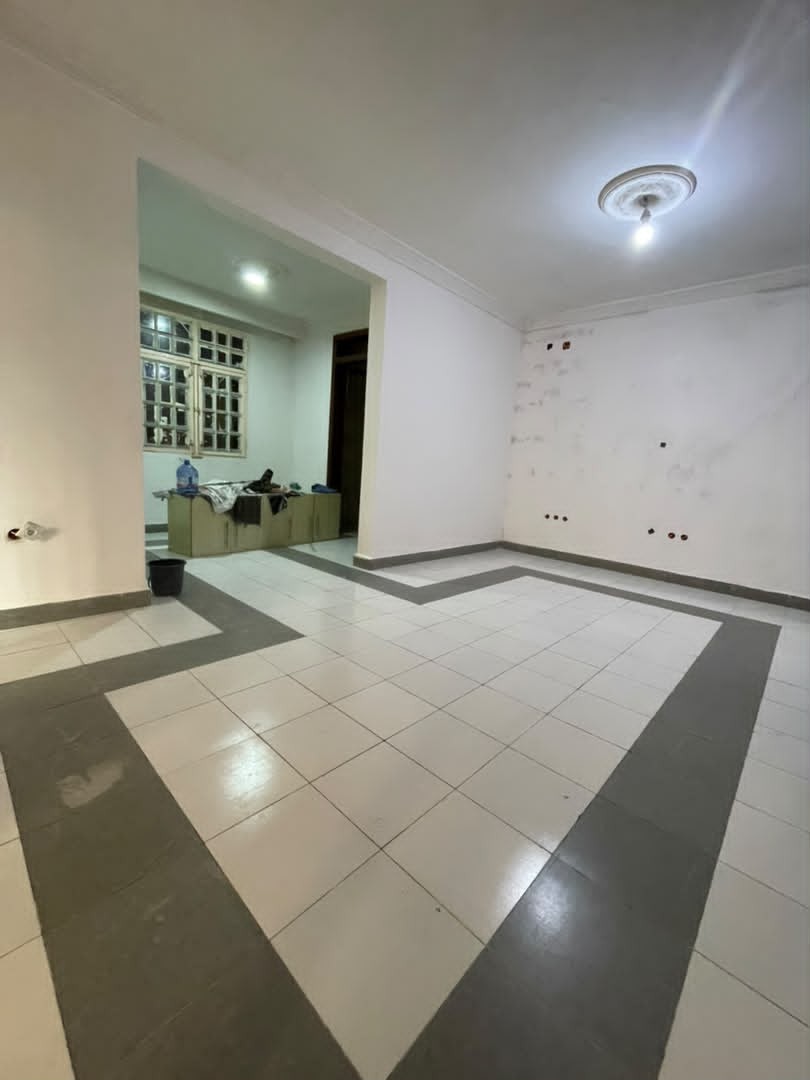 scaled_1001928406 Appartement à Louer – Kintambo, Kinshasa
