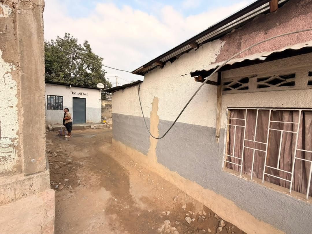 Parcelle-Terrain à Vendre – Kintambo, Kinshasa