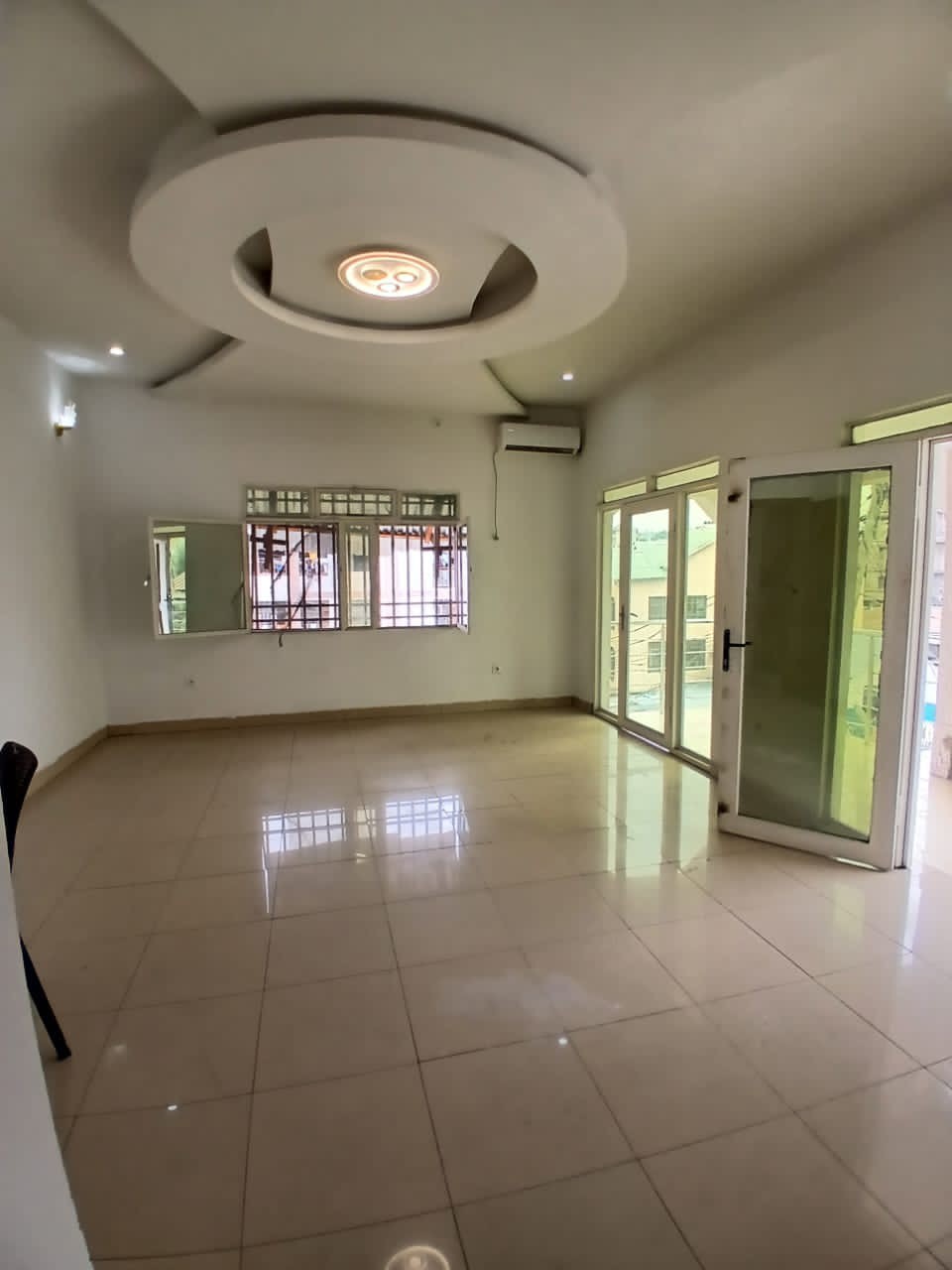 scaled_1001932112 Appartement à Louer – Ngaliema, Kinshasa
