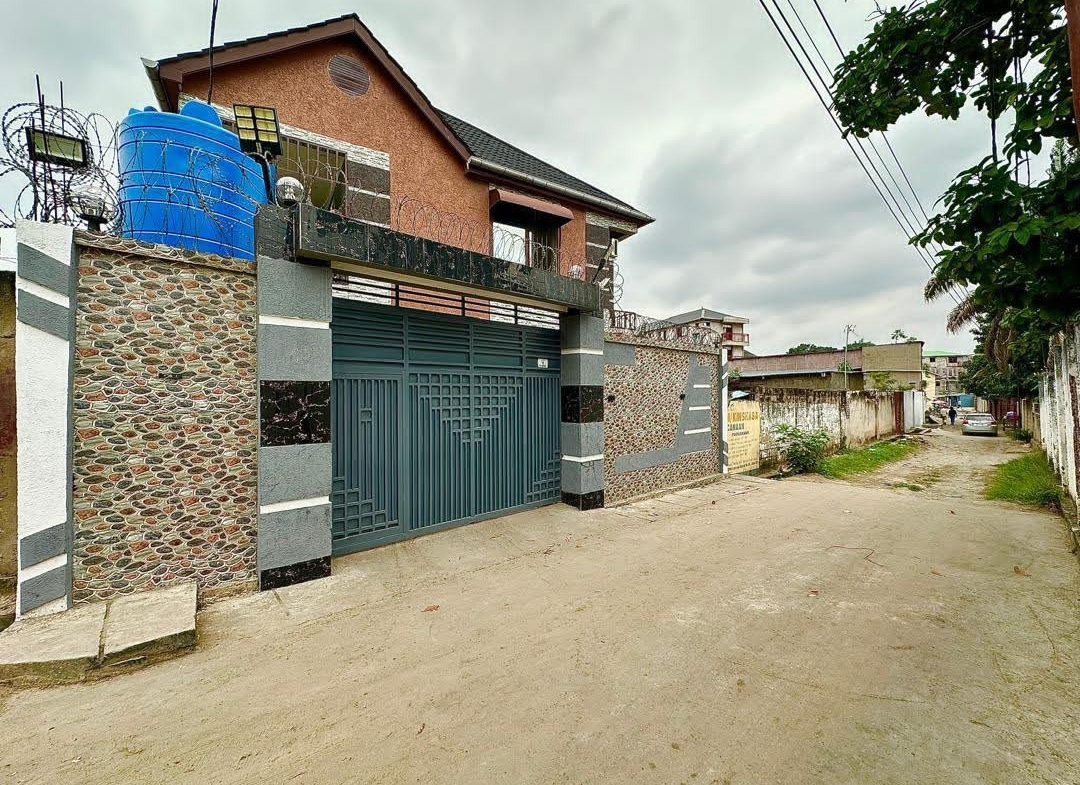 Maison à Louer – Kintambo, Kinshasa