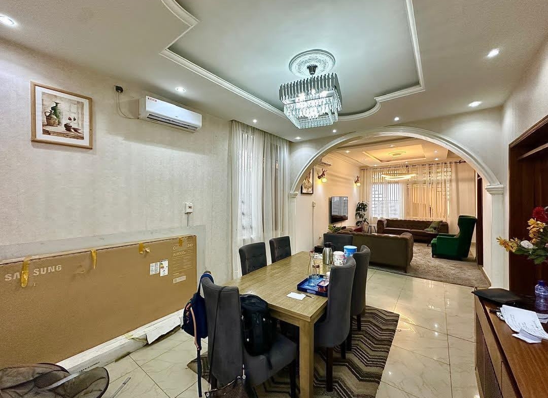 Maison à Louer – Kintambo, Kinshasa