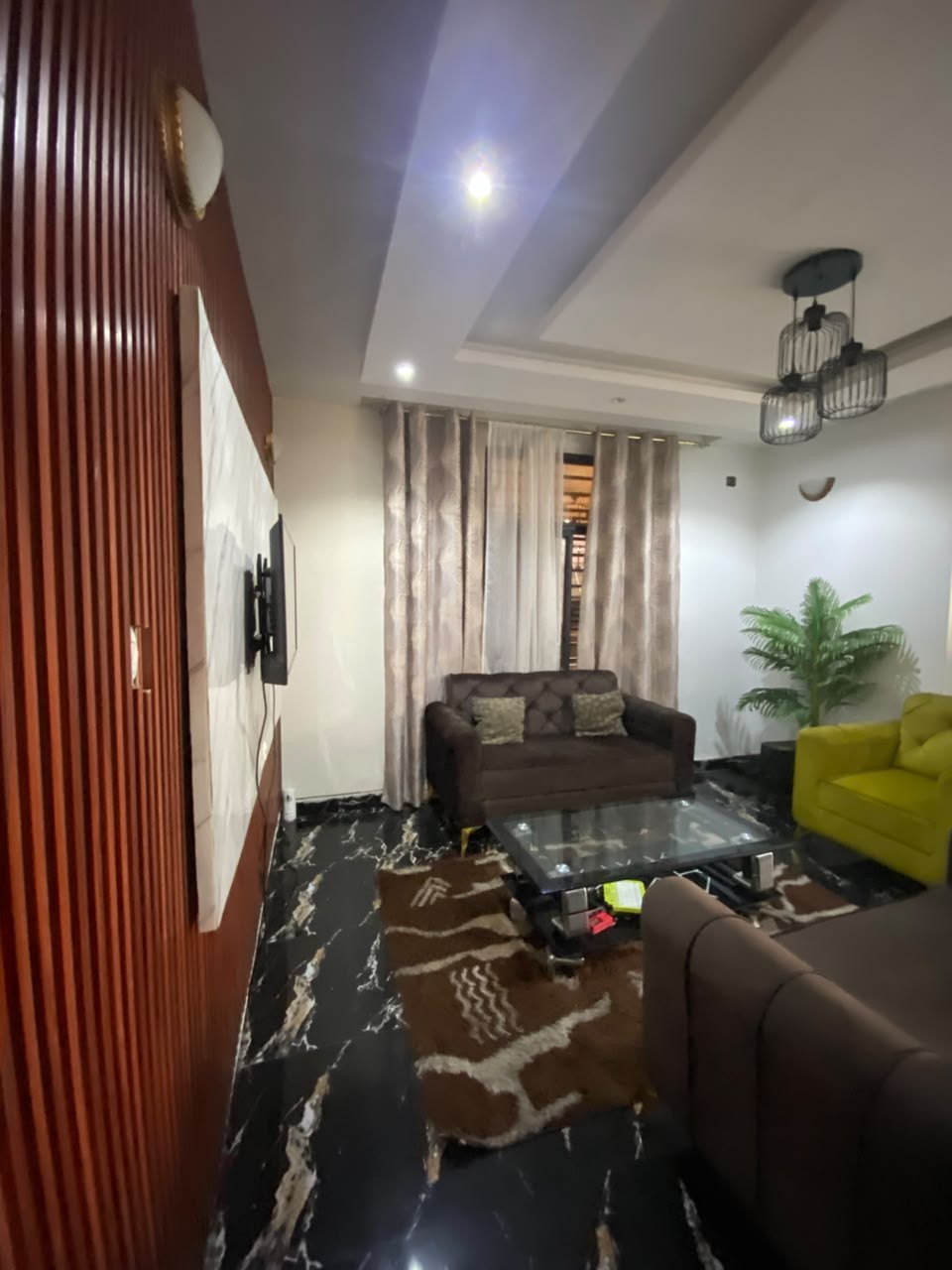 scaled_1001934159 Appartement à Louer – Ngaliema, Kinshasa