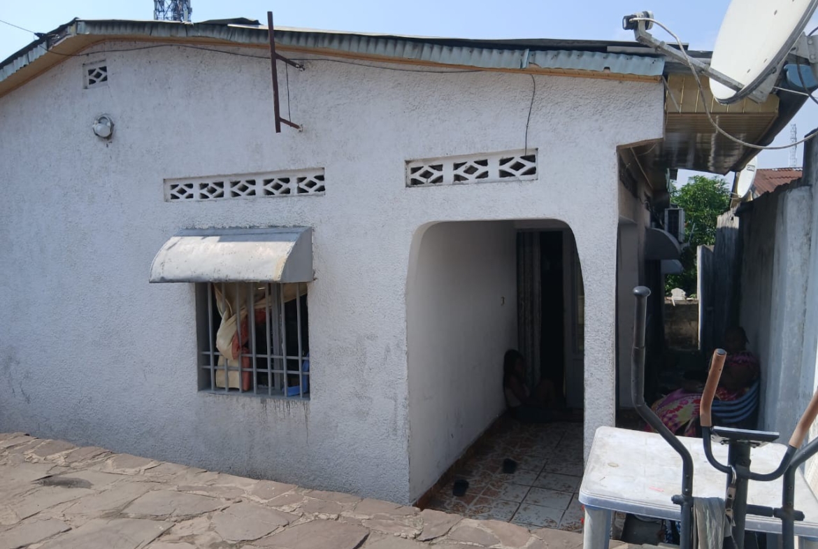 Parcelle-Terrain à Vendre – Ngaliema, Kinshasa