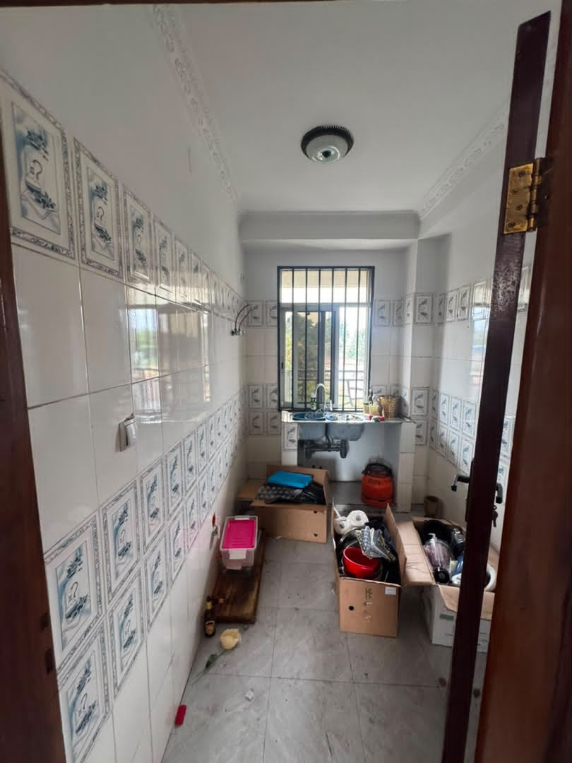 scaled_1001942564 Appartement à Louer – Ngaliema, Kinshasa