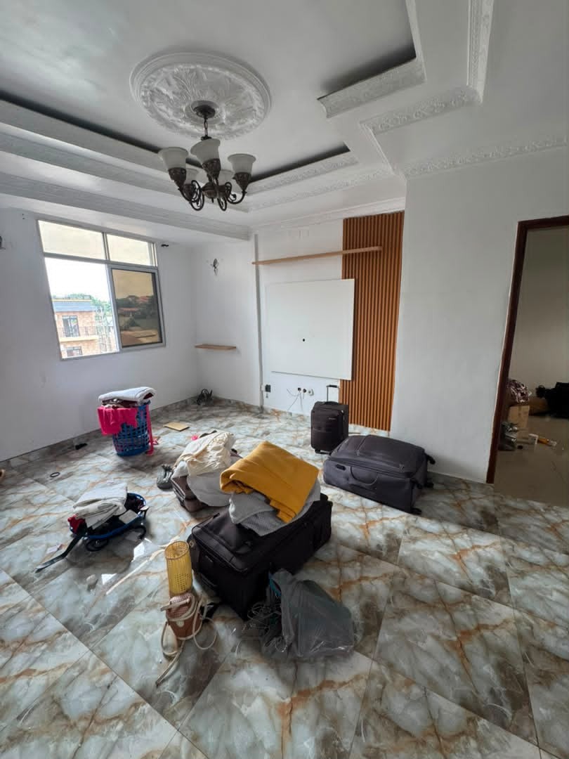scaled_1001942565 Appartement à Louer – Ngaliema, Kinshasa