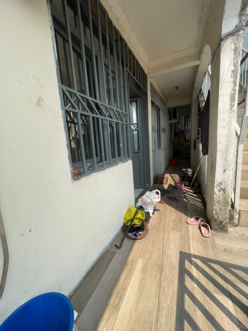 scaled_1001943033 Appartement à Louer – Ngaliema, Kinshasa