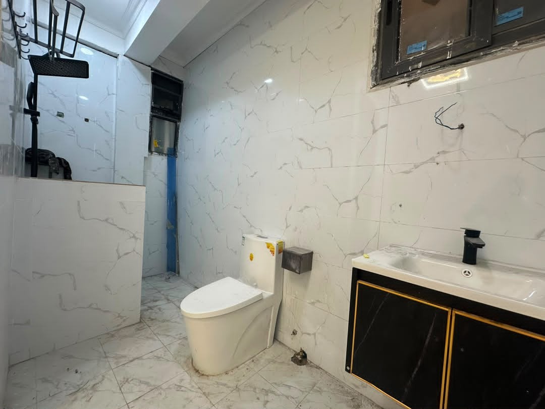 scaled_1001946814 Appartement à Louer – Kintambo, Kinshasa