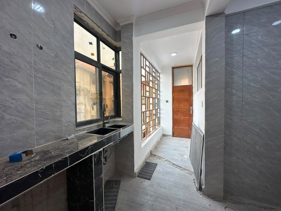 scaled_1001946816 Appartement à Louer – Kintambo, Kinshasa