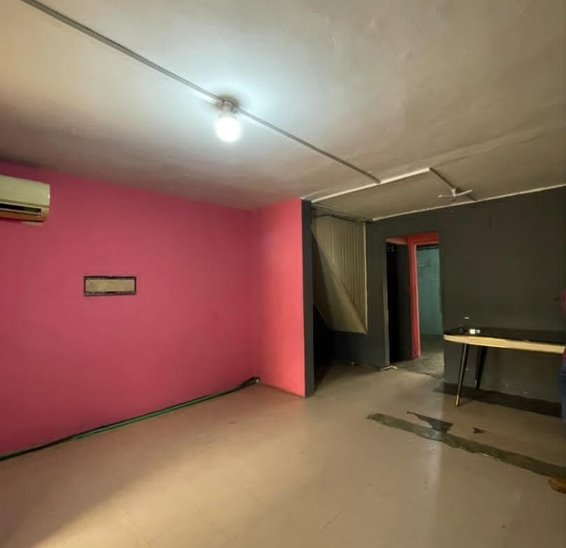 Maison à Louer – Kintambo, Kinshasa