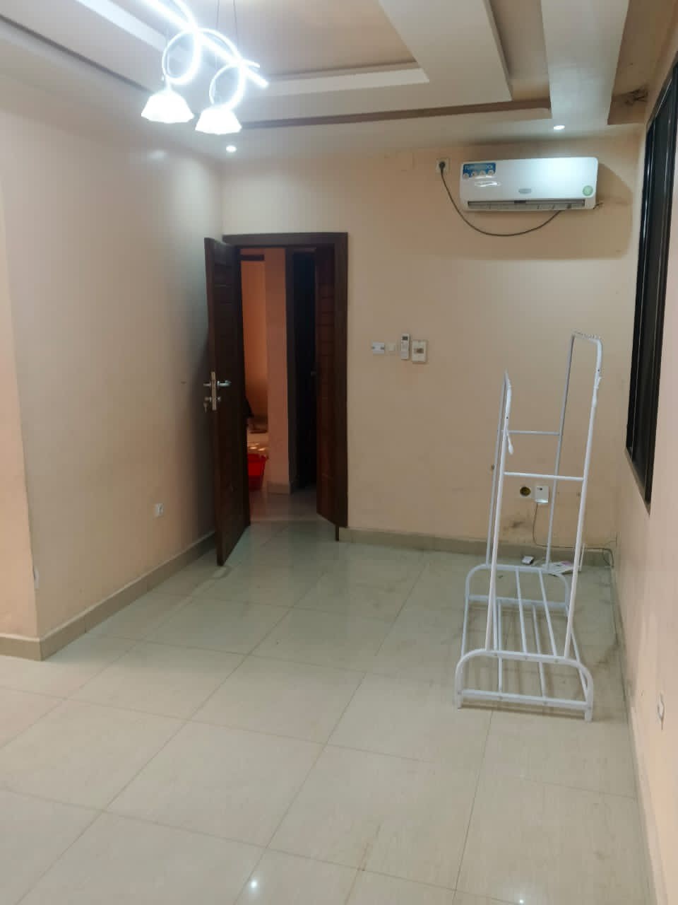 scaled_1001956827 Appartement à Louer – Ngaliema, Kinshasa