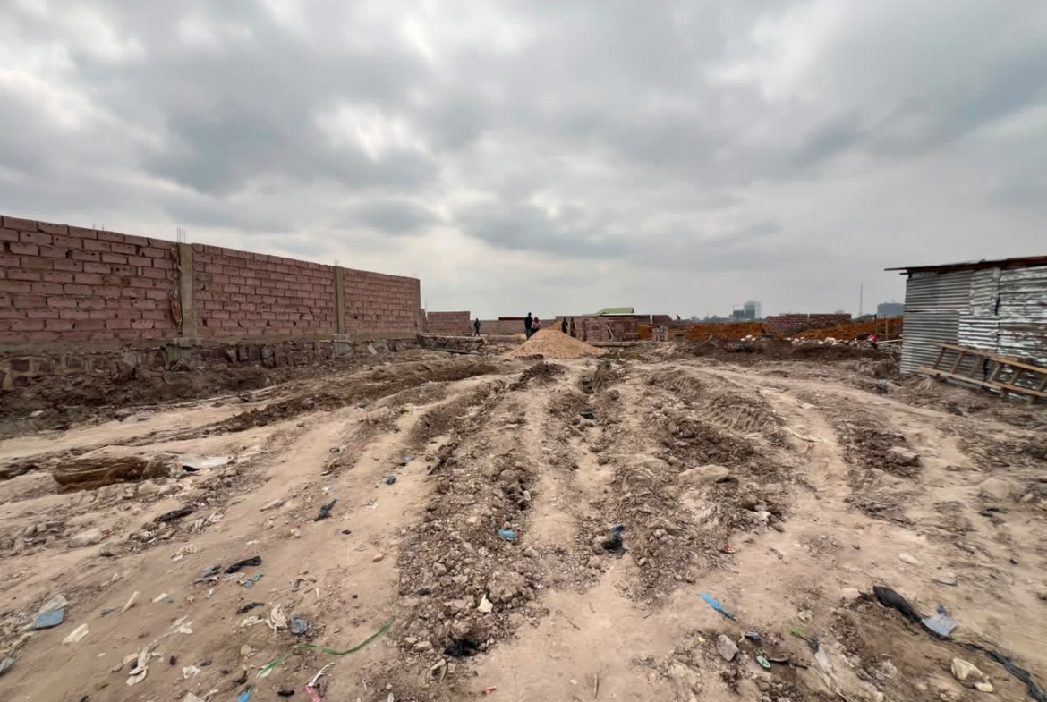 Parcelle-Terrain à Vendre – Ngaliema, Kinshasa