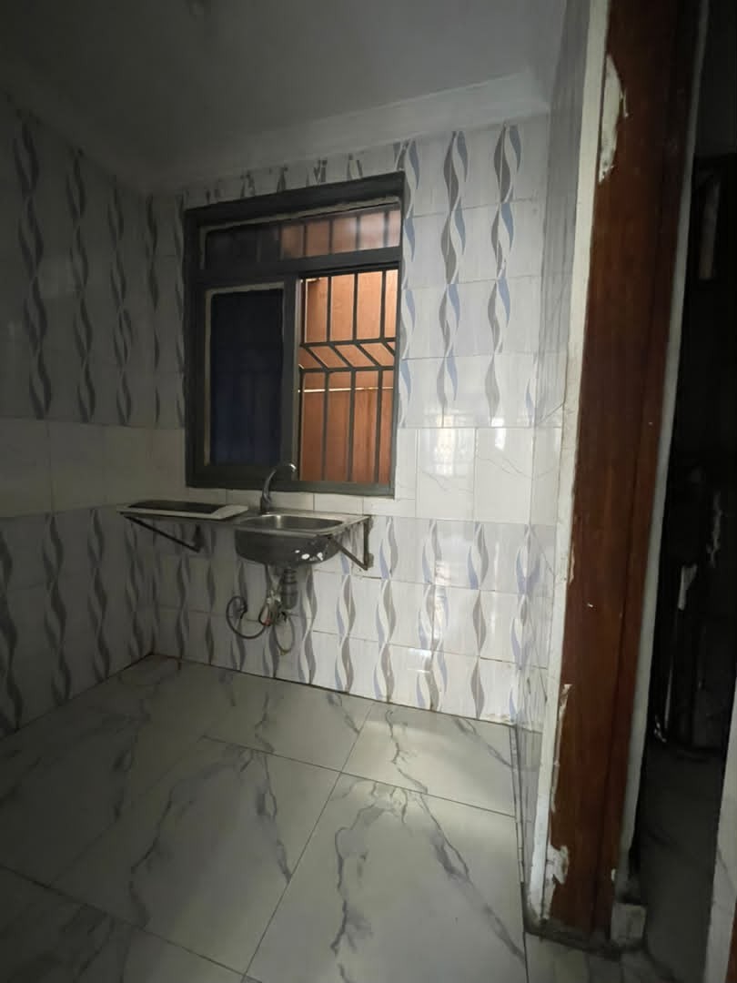 scaled_1001958153 Appartement à Louer – Ngaliema, Kinshasa
