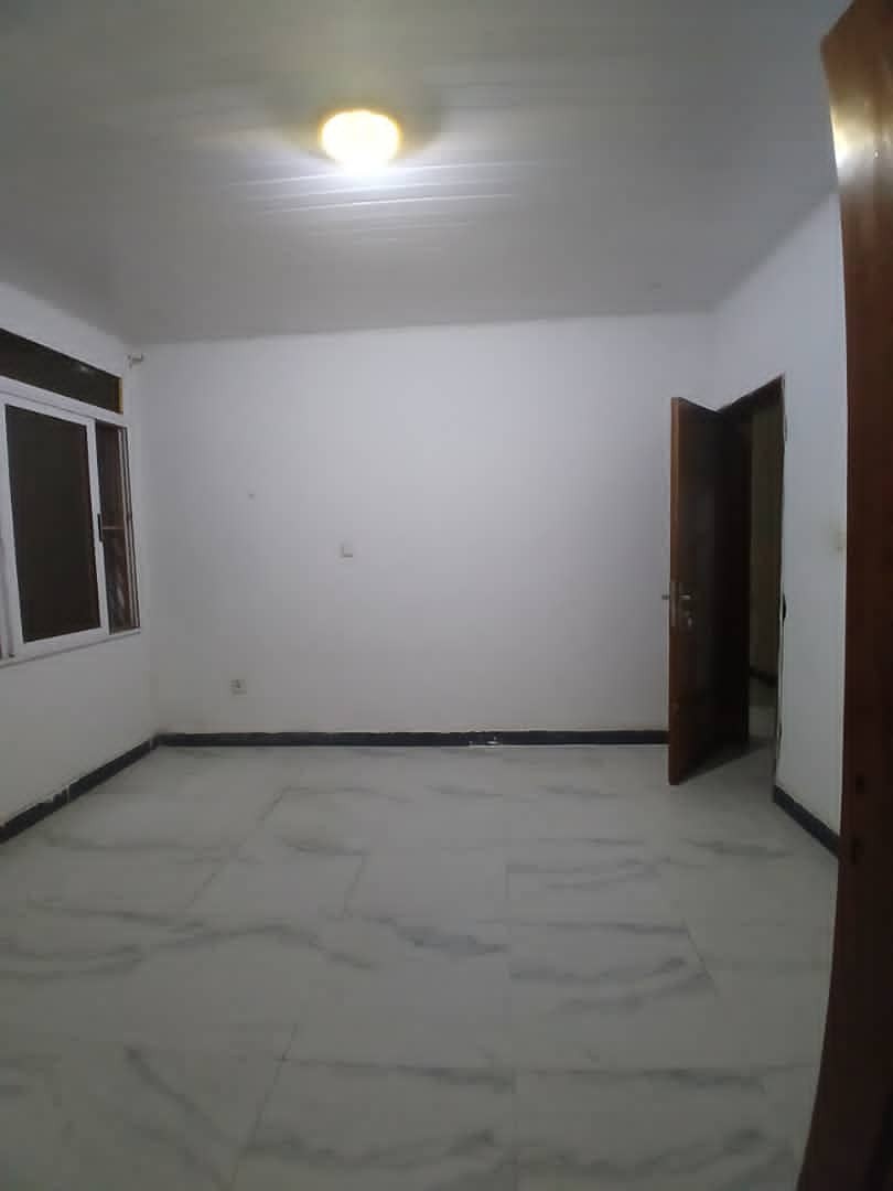 scaled_1001959686 Appartement à Louer – Kintambo, Kinshasa
