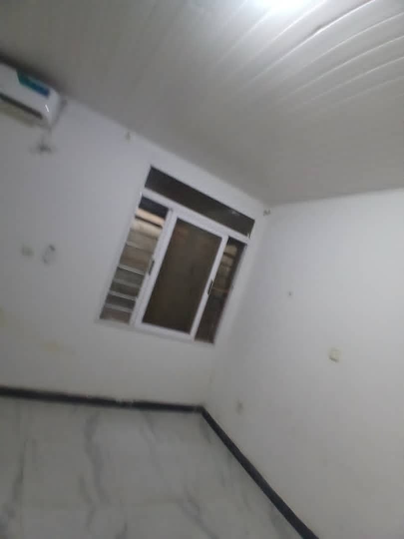 scaled_1001959689 Appartement à Louer – Kintambo, Kinshasa