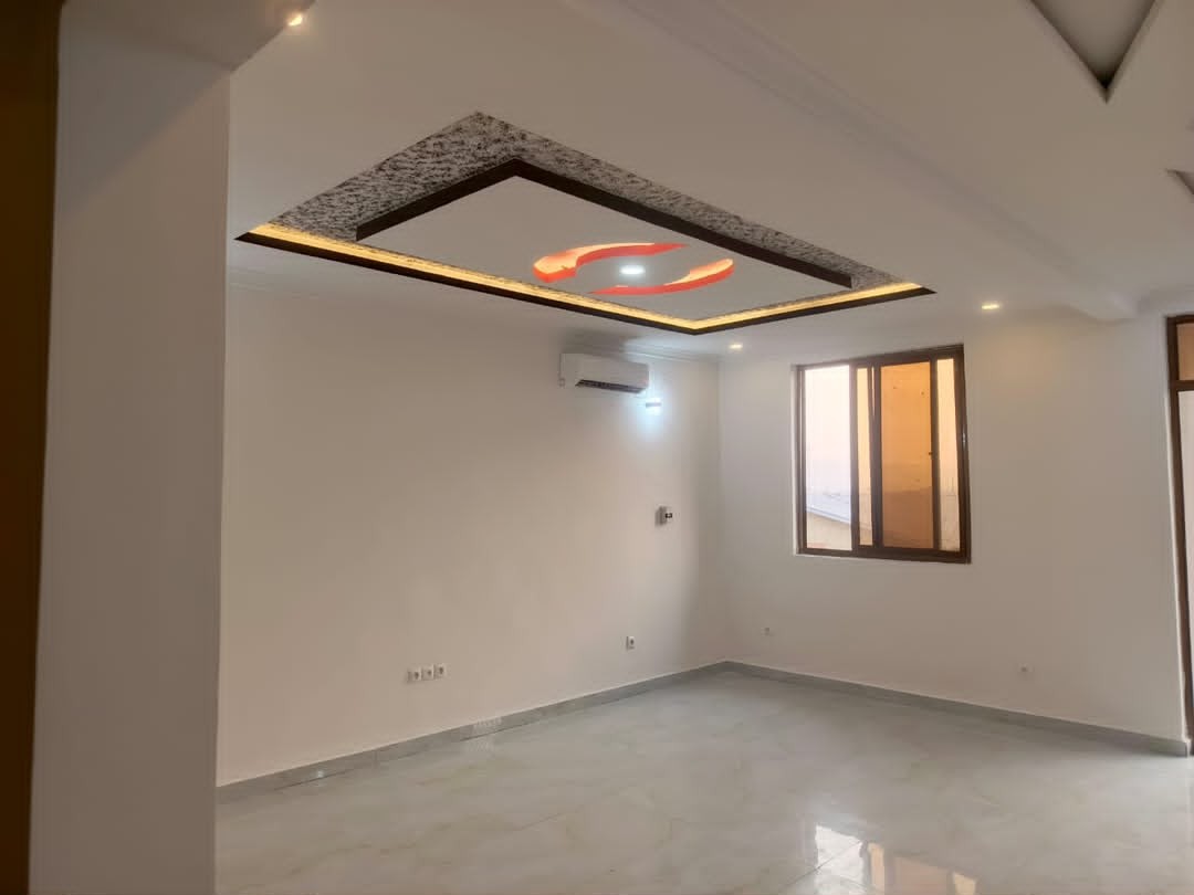 scaled_1001959875 Appartement à Louer – Bandalungwa, Kinshasa