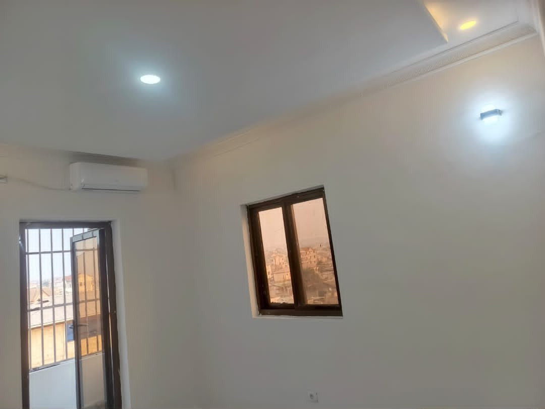 scaled_1001959934 Appartement à Louer – Bandalungwa, Kinshasa