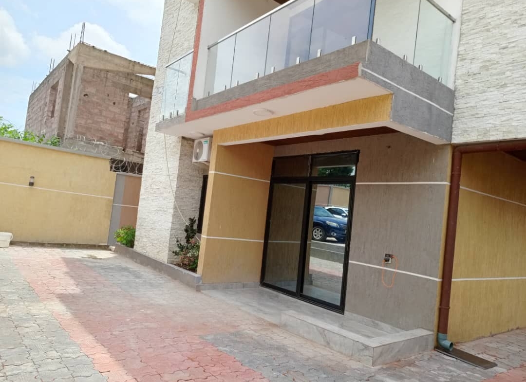 Appartement à louer à Ngaliema