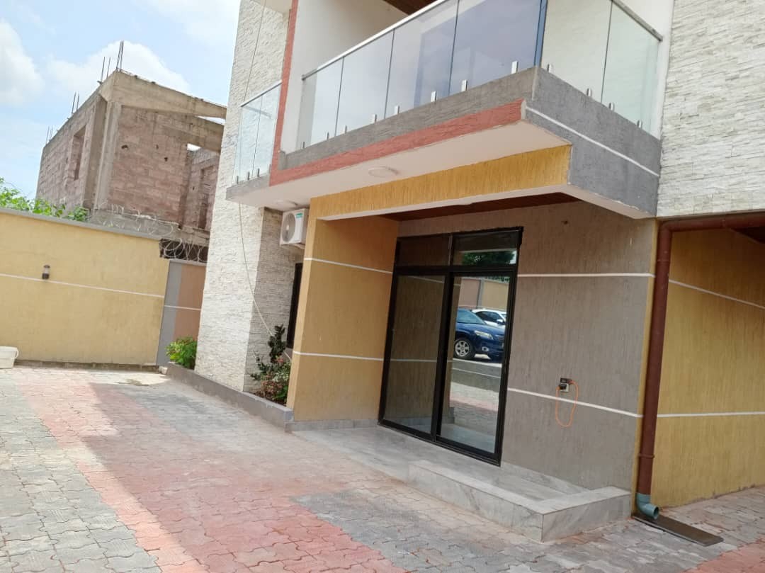 Appartement à louer à Ngaliema