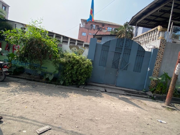 Parcelle-terrain à vendre – kasa-vubu, kinshasa