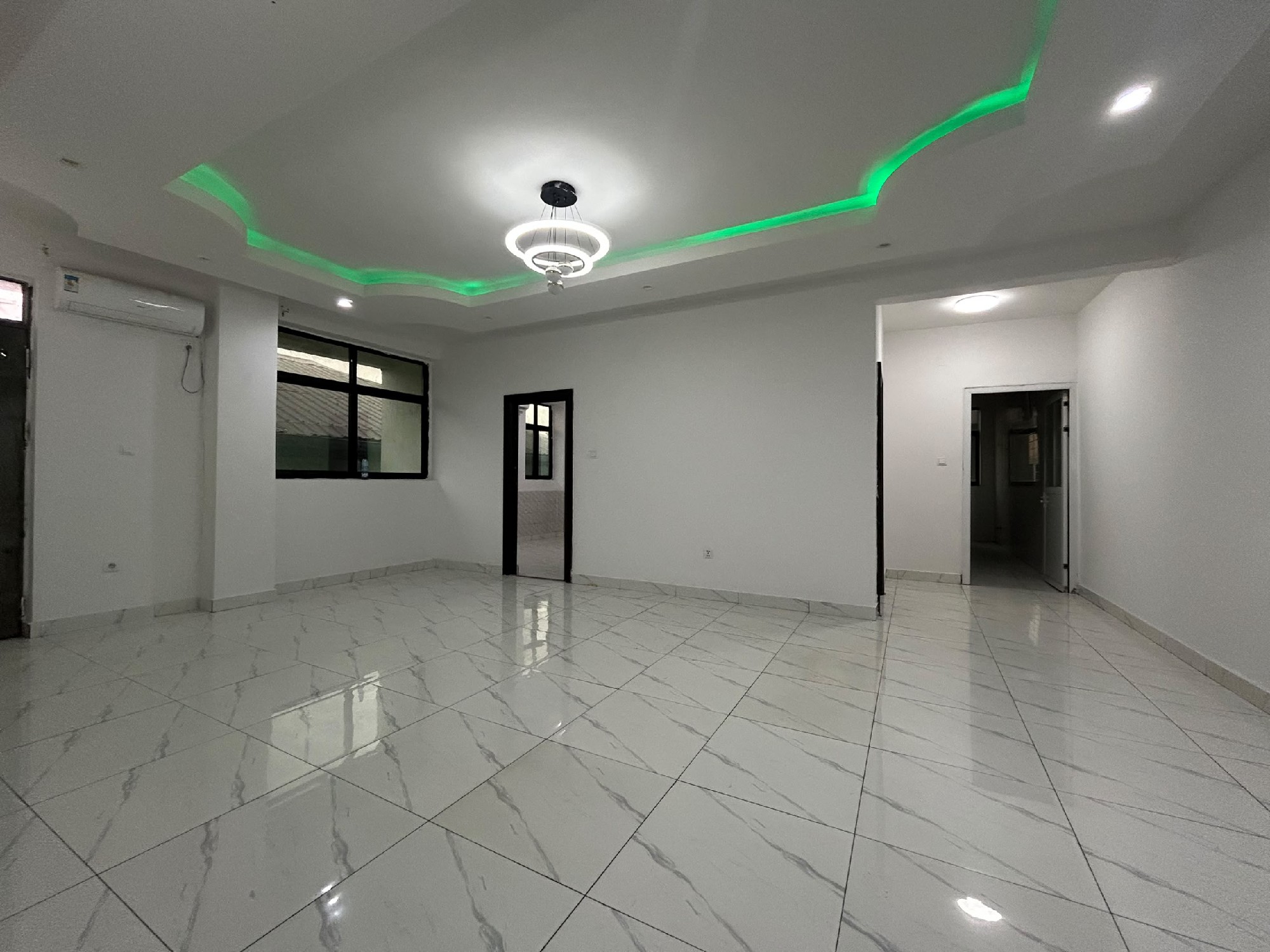 APPARTEMENT MISE EN LOCATION A BON MARCHÉ REF AVENUE DU FLAMBEAUX HÔTEL PHÉNIX