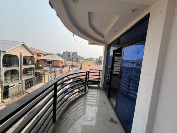 Appartement à louer à à kintambo
