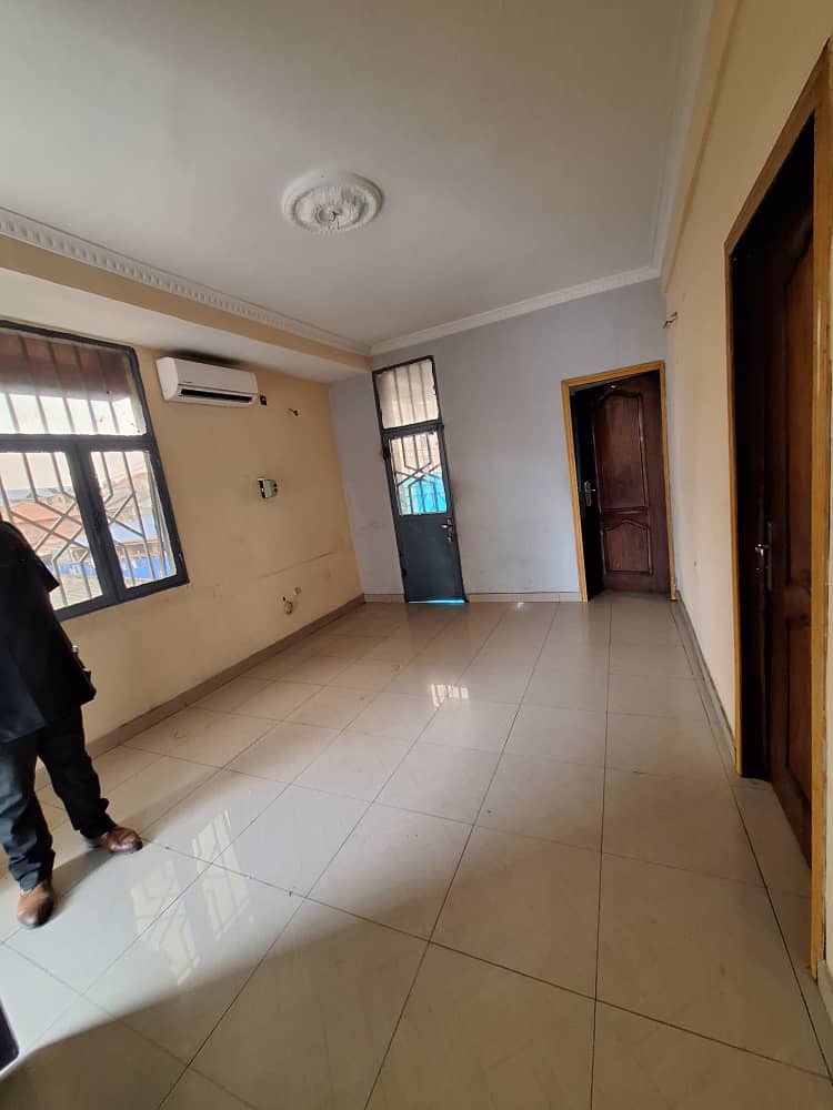 scaled_1005690433 Appartement à Louer – Kinshasa, Kinshasa