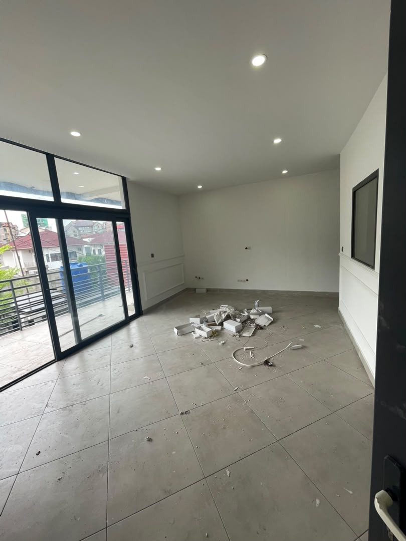 UN MAGNIFIQUE APPARTEMENT À LOUER – KINTAMBO