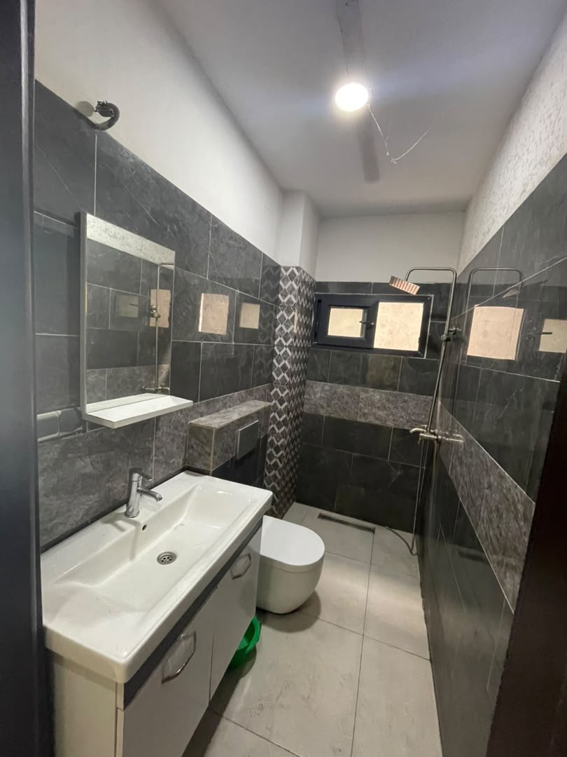 UN MAGNIFIQUE APPARTEMENT À LOUER – KINTAMBO