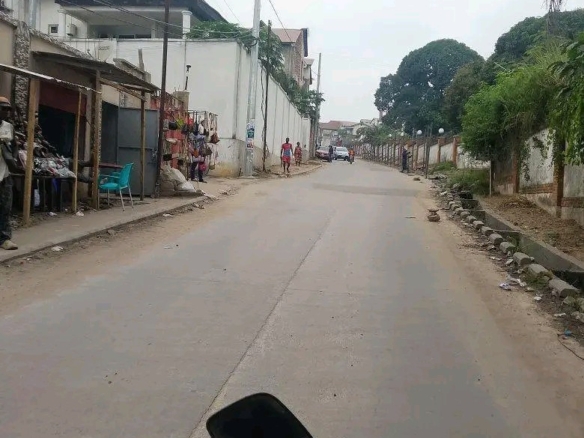 Parcelle-terrain à vendre – ngaliema, kinshasa