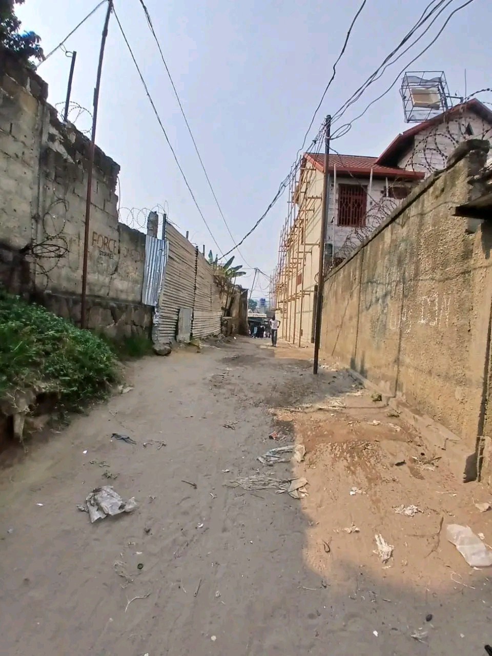 Parcelle-Terrain à Vendre – Ngaliema, Kinshasa