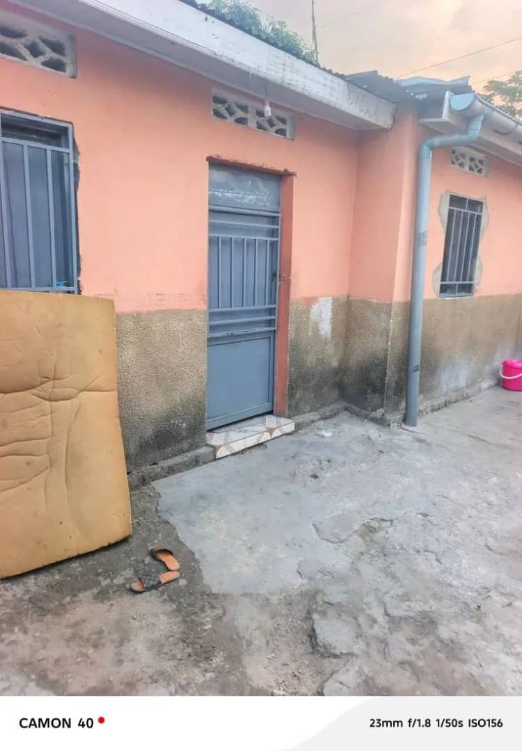 scaled_1006564024 Parcelle-Terrain à Vendre – Mont-Ngafula, Kinshasa