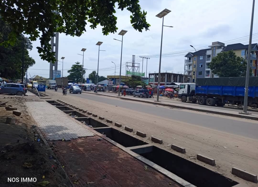 Hotel à Vendre – Lemba, Kinshasa