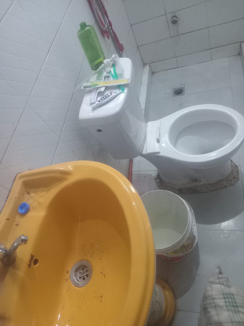 scaled_1006566149 Appartement Studio à Louer – Matete, Kinshasa