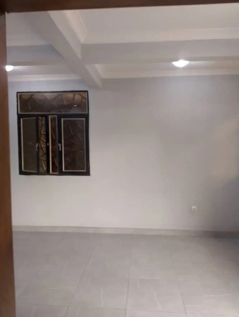 scaled_1006566760 Appartement à Louer – Mont-Ngafula, Kinshasa