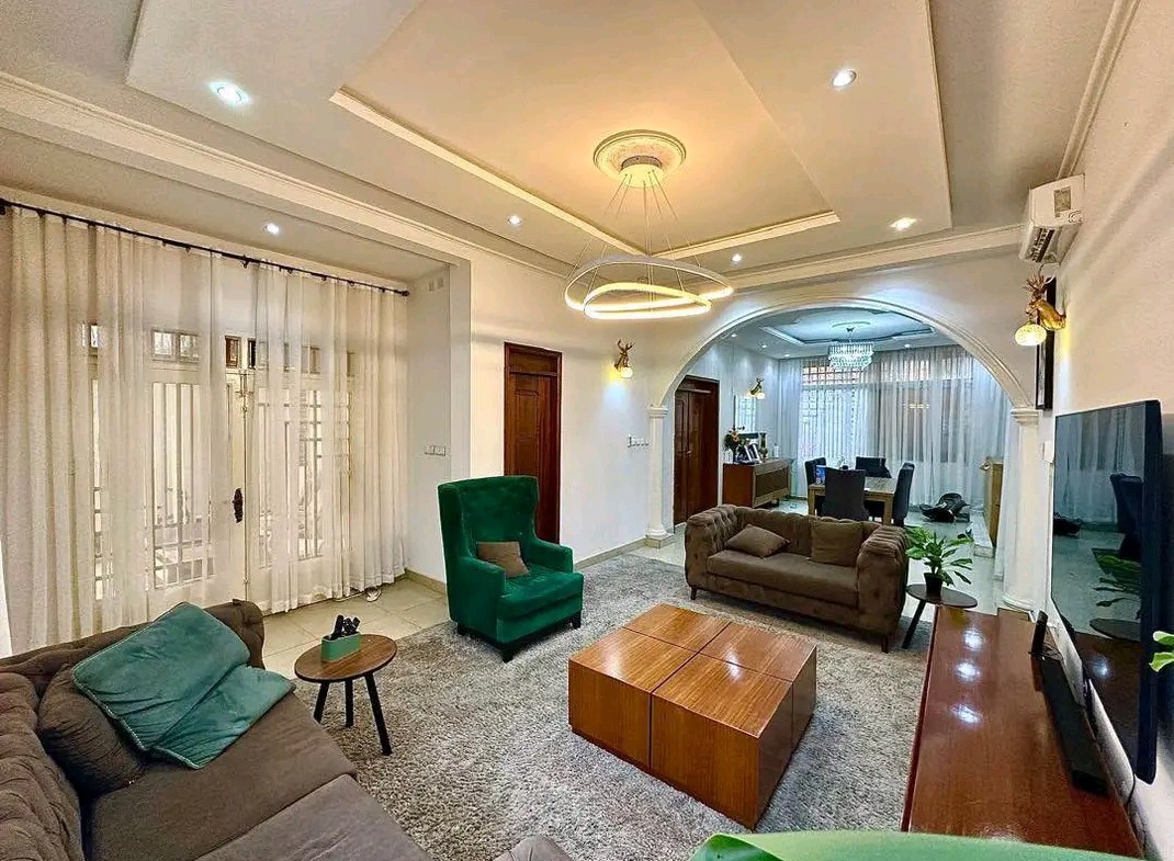 Maison à Louer – Kintambo, Kinshasa